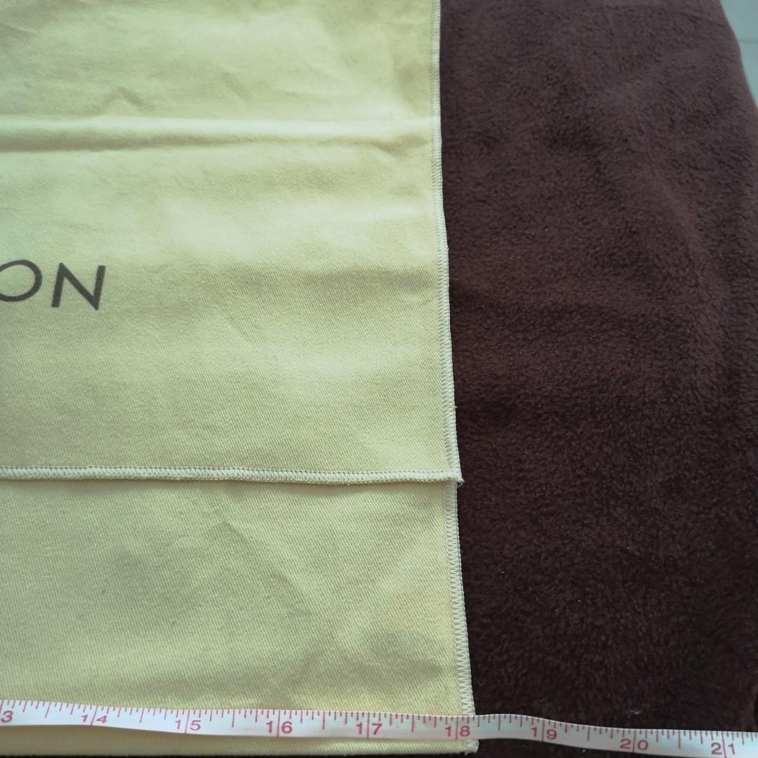 Louis Vuitton, Bags, Authentic Louis Vuitton Drawstring Dust Bag 95x18  Soft Carmel Colored Felt