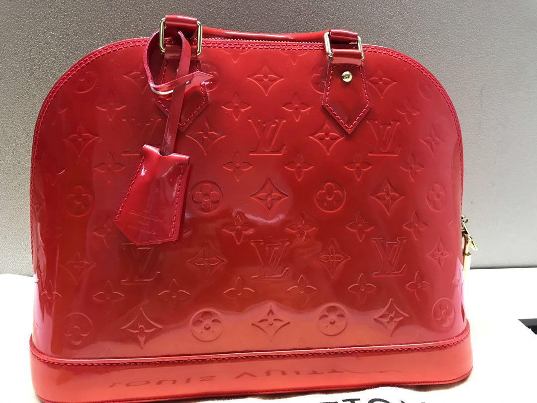 Louis Vuitton LV bag m91693 alma nm mv r grenadine red