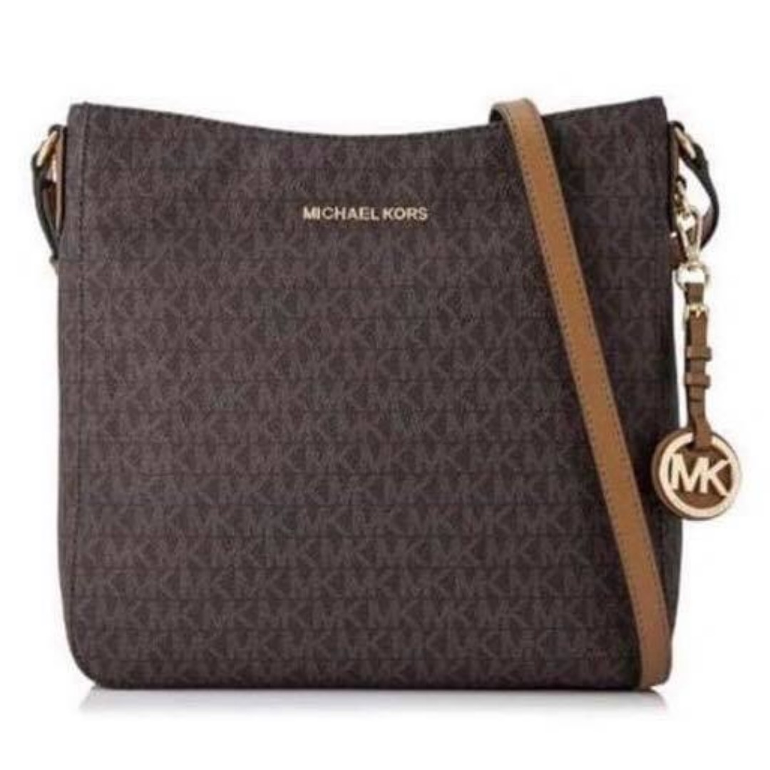 mk body bag price