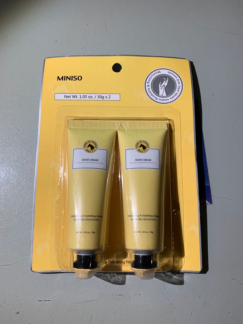 Miniso Horse Oil Essence Hand Cream Kesehatan Kecantikan Kulit Sabun Tubuh Di Carousell