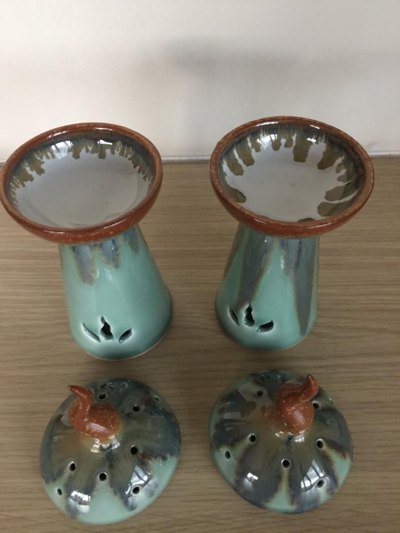 Porcelain diffuser (Category: Vases & Decorative Bowls) located in Singapore. Submitted by winenwatch (Listing ID 234138421, Image 2). Description: Porcelain diffuser (Brand new) Diameter 90mm by height 275mm (approximately) Selling as a pair for $60.