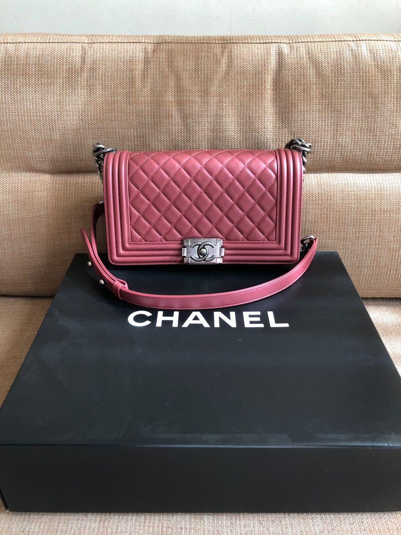 Chanel Boy Preloved 2024 favors