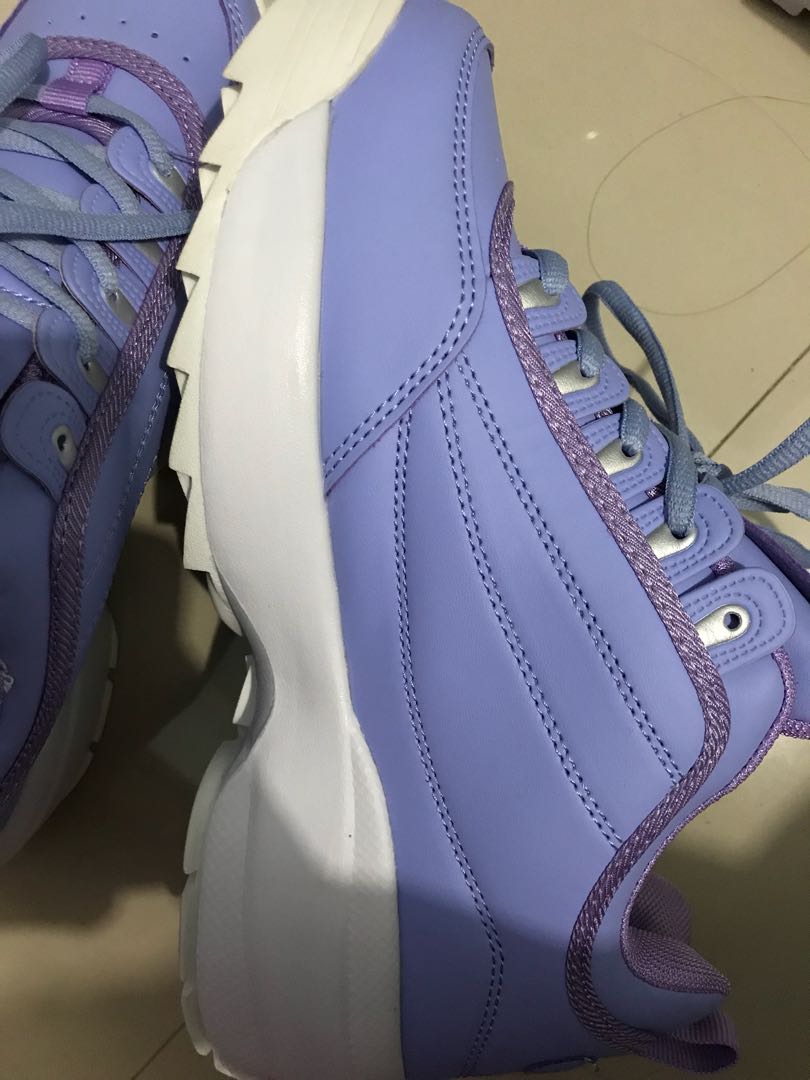 Sepatu Fila Ungu Muda Fesyen Wanita Sepatu Di Carousell