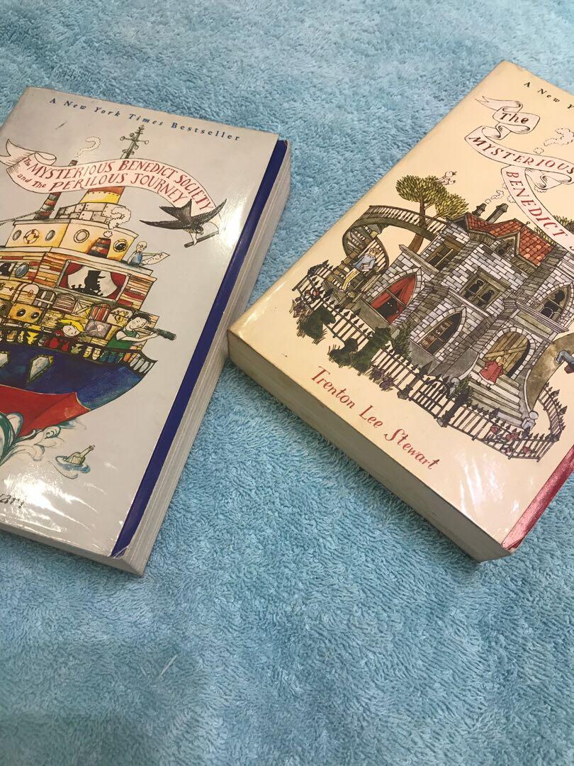 Download The Mysterious Benedict Society (The Mysterious Benedict Society, #1) Gif