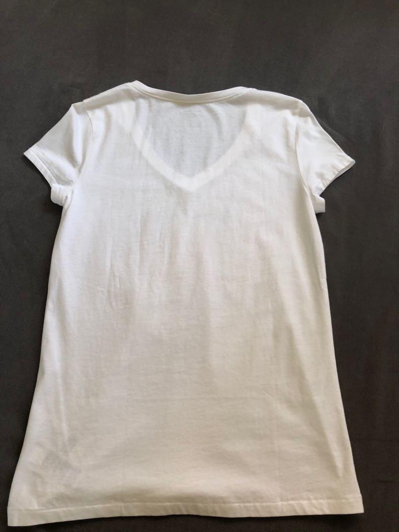 tommy hilfiger white v neck t shirt