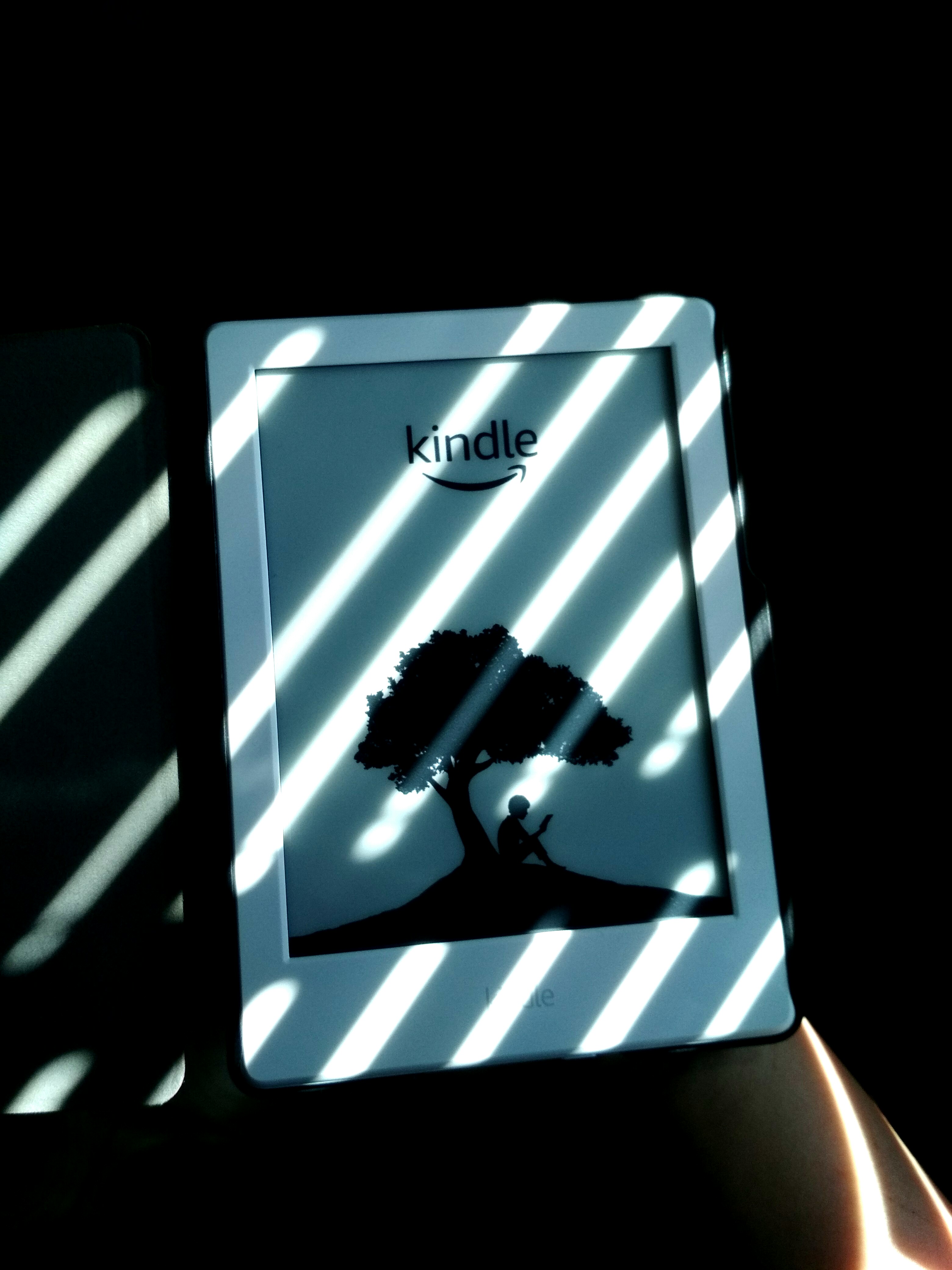 8th Gen Amazon KINDLE Paperwhite without Backlight, Mobile Phones