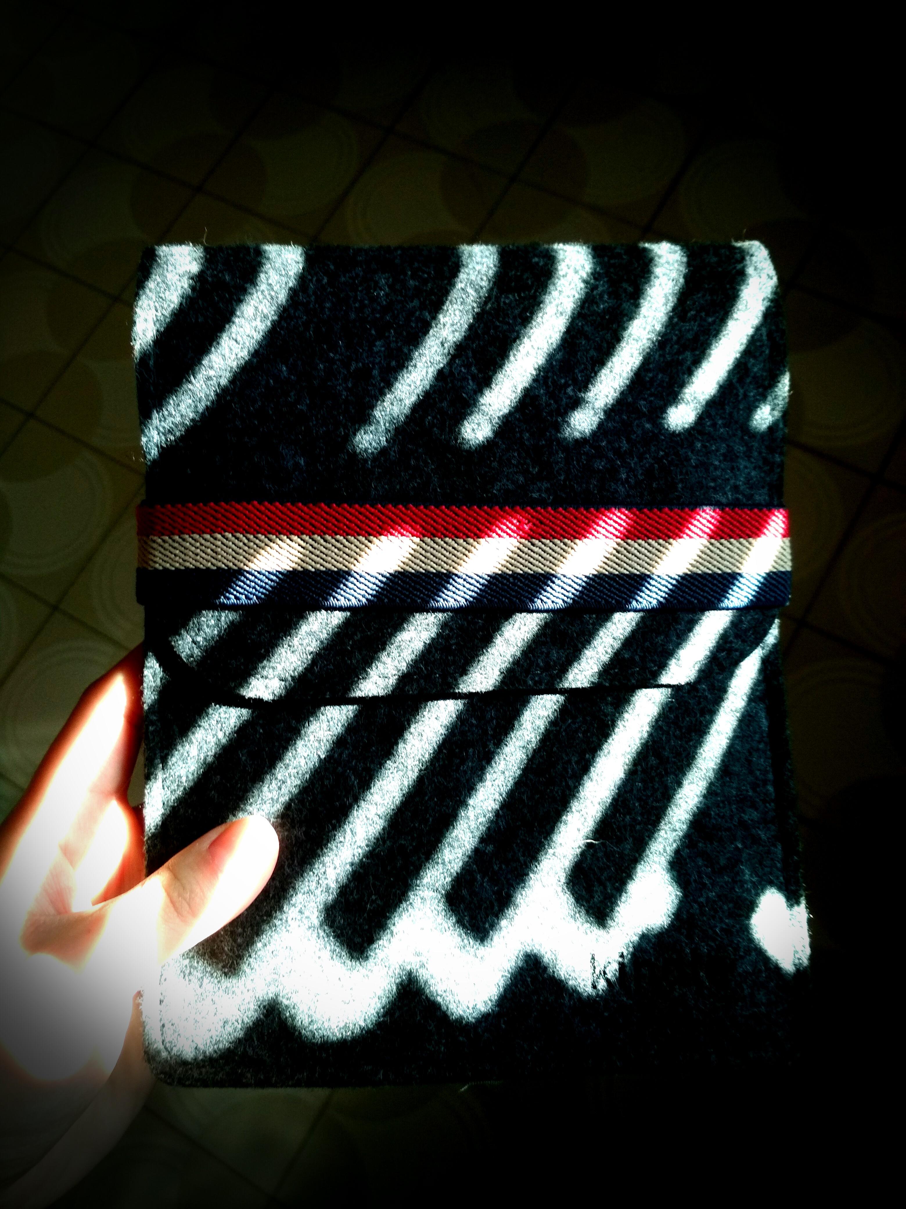 8th Gen Amazon KINDLE Paperwhite without Backlight, Mobile Phones