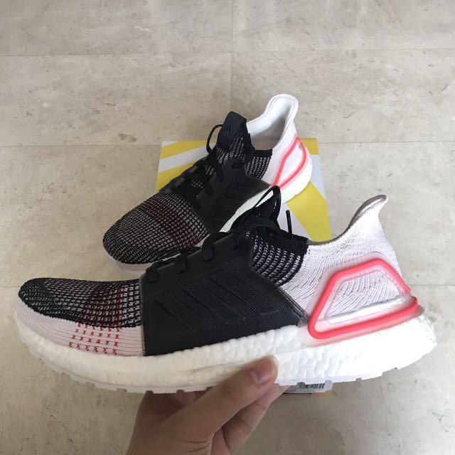 Adidas Ultra Boost 19 Black Orchid Tint 