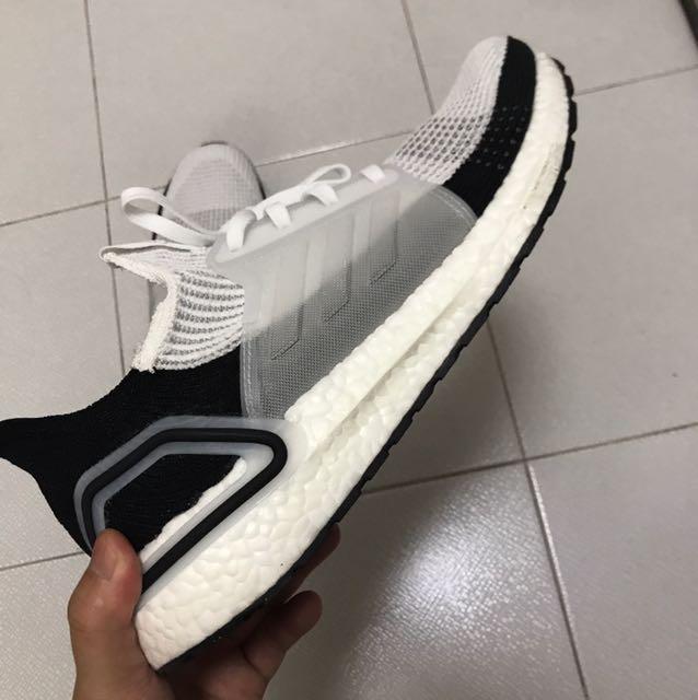 Adidas ultra boost 2019 top panda