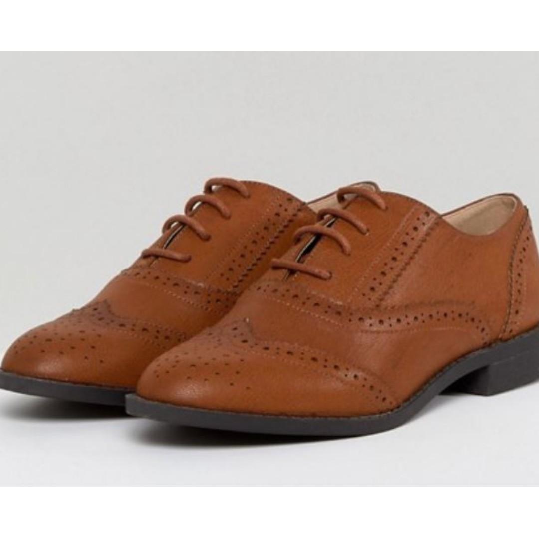 manic flat brogues