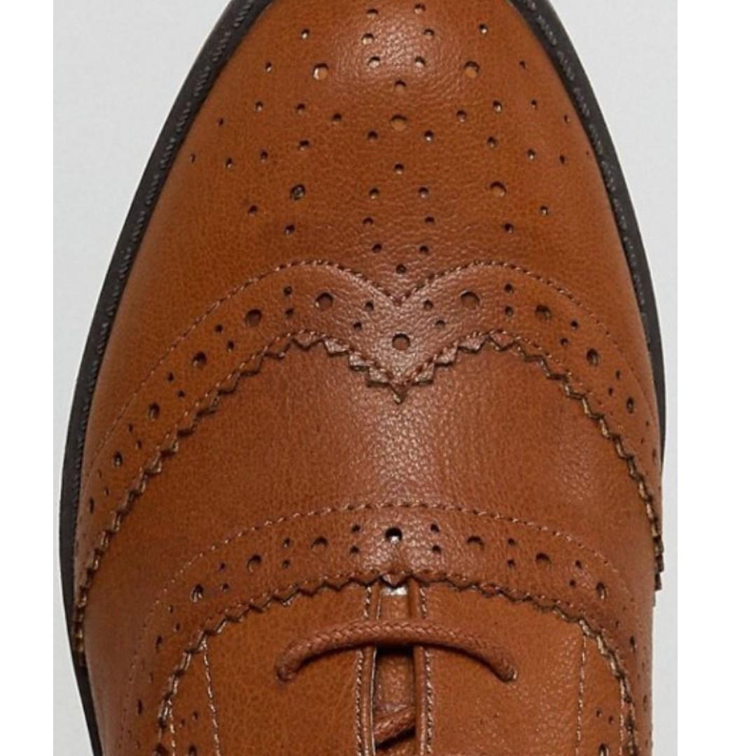 manic flat brogues