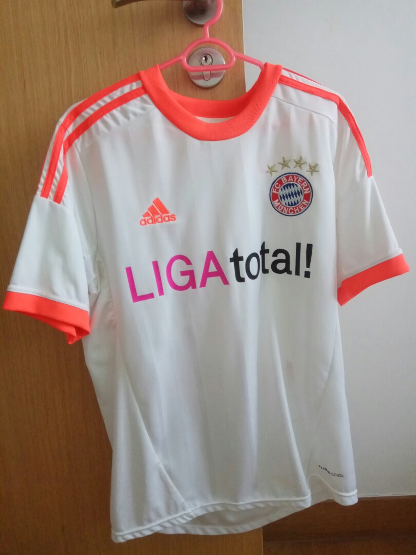Bayern Munich Jersey Player Name And Number Printed Sports Sports Apparel On Carousell