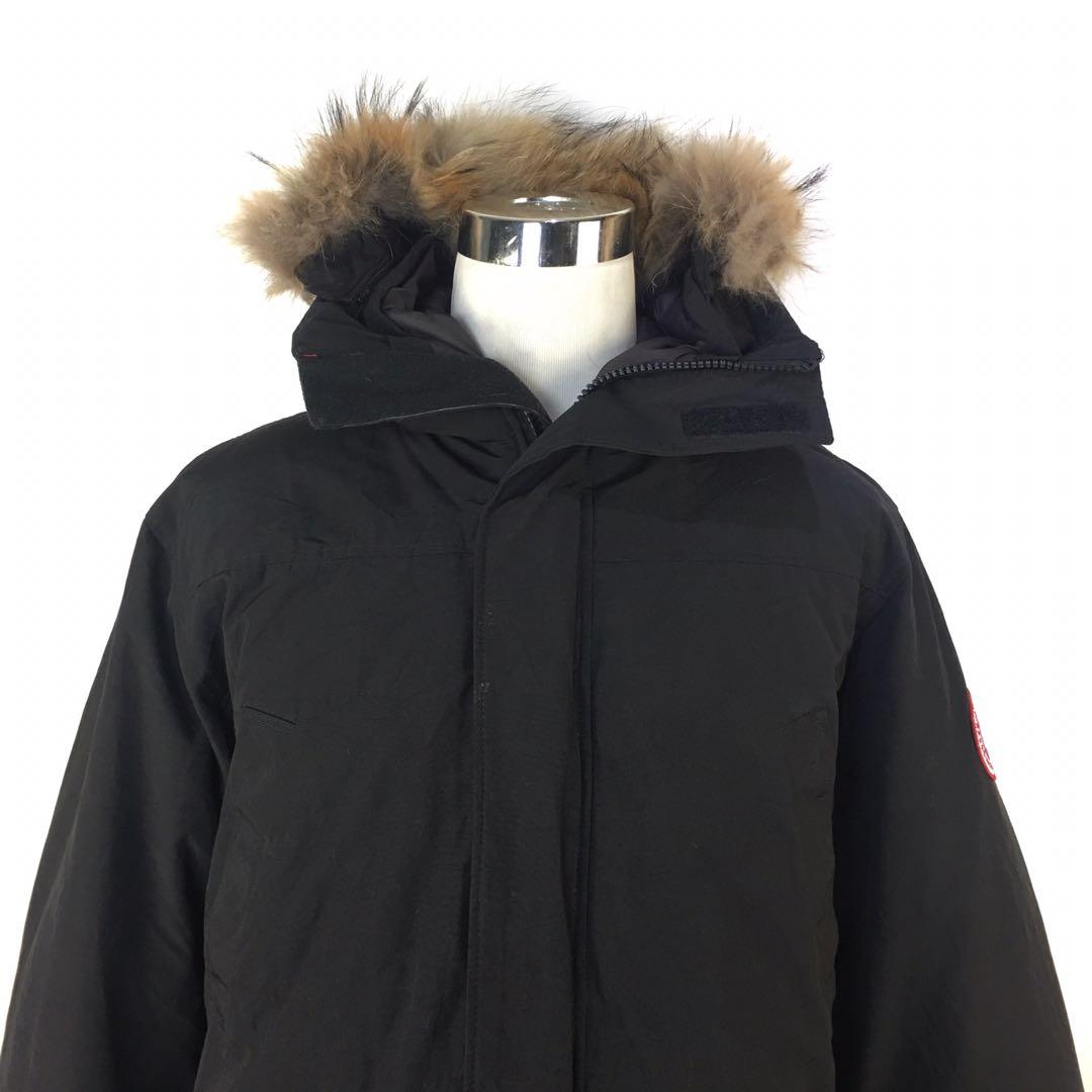 CANADA GOOSE Winter Jacket Luxury Designer Made in Canada