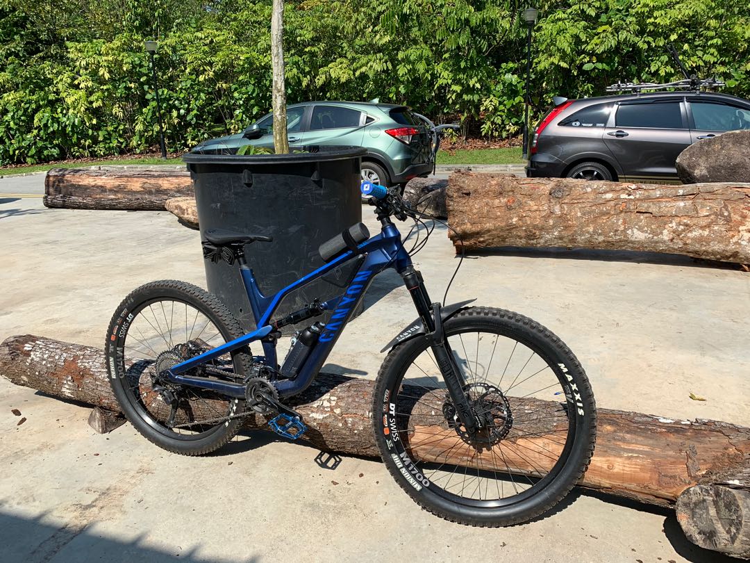 Canyon Spectral Al 7 0 Sports Equipment Bicycles Parts Bicycles On Carousell
