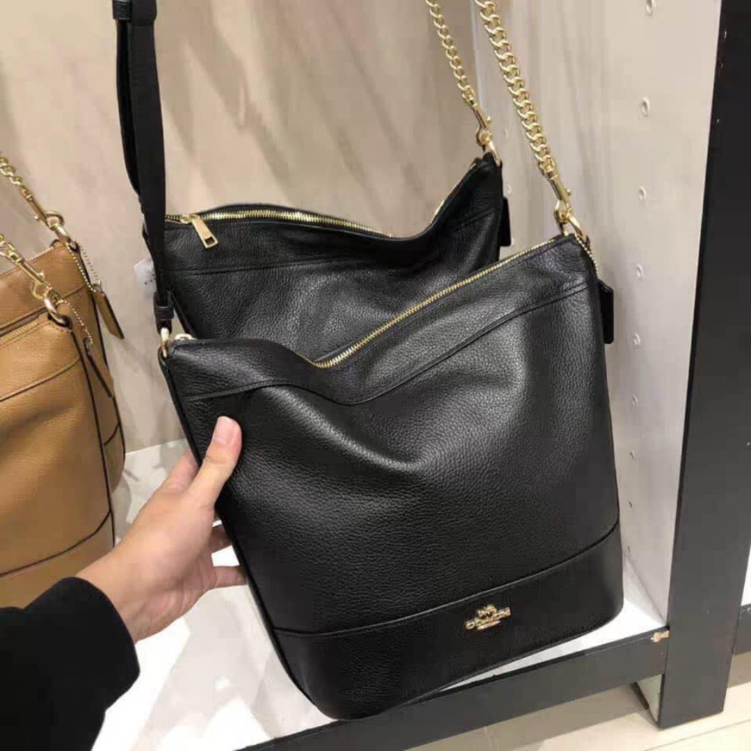 sling bag shoulder
