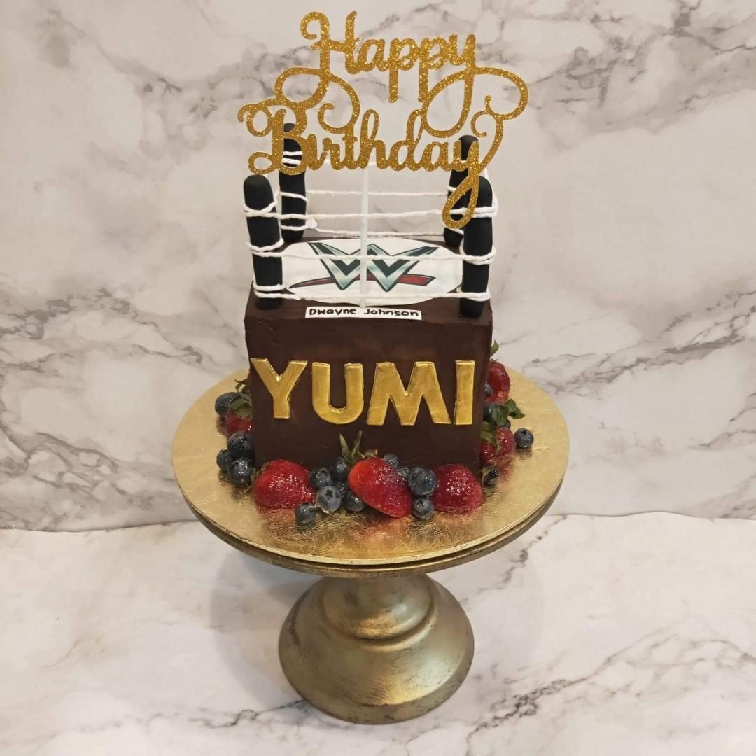 Wrestling Theme Cake - Krystal's Cupcakes