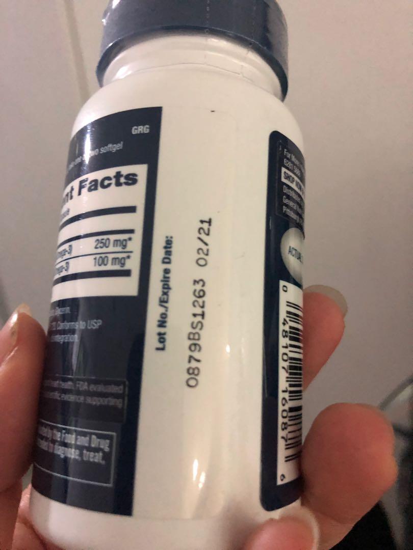 GNC Fish oil DHA 250, Health & Nutrition, Health Supplements, Vitamins & Supplements on Carousell