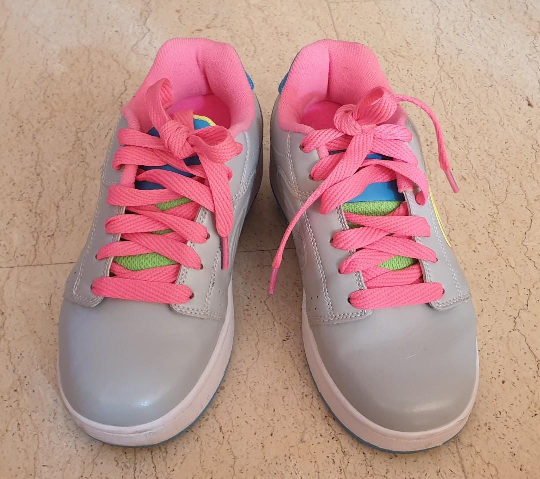 heelys size 2