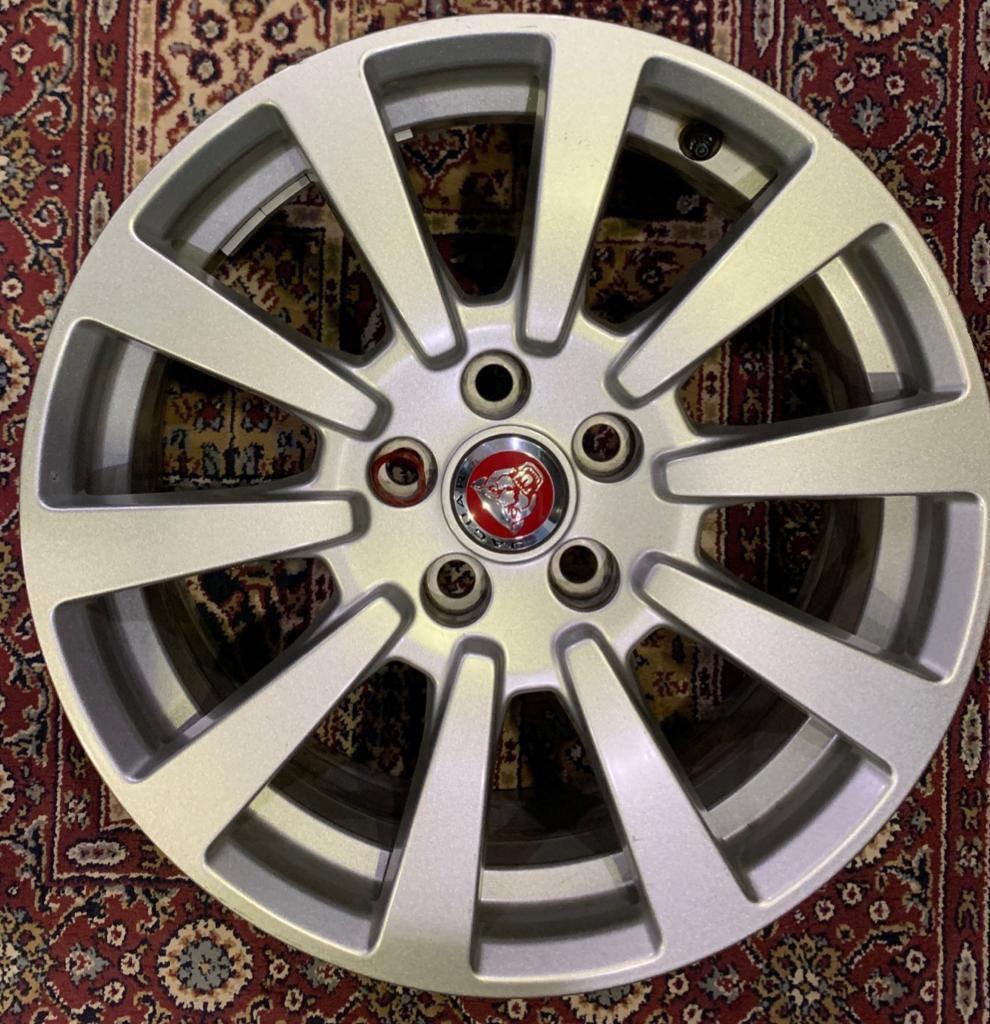 JAGUAR Rims - Original and Great condition, Car Accessories, Tyres ...