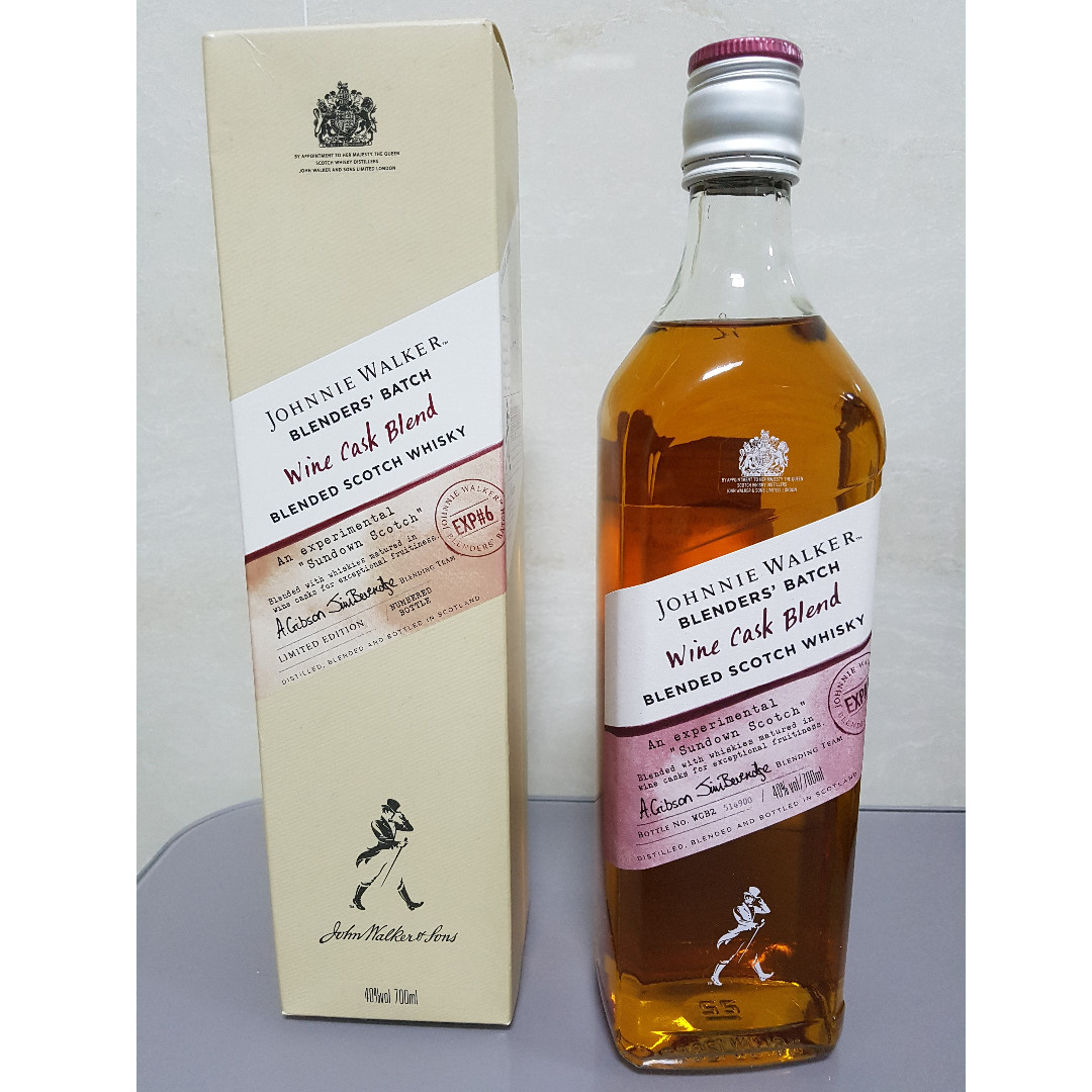 Johnnie Walker Blender's Batch Wine Cask Blend Blended Scotch Whisky