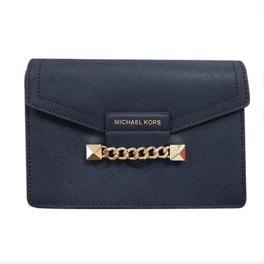 michael kors wristlet handbags
