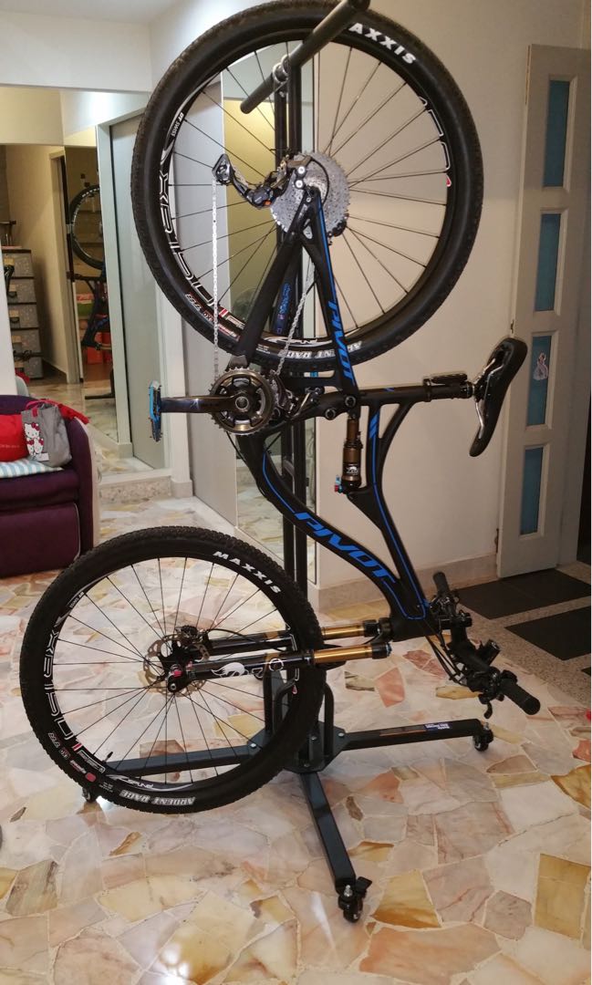 Mobile 2025 bike rack