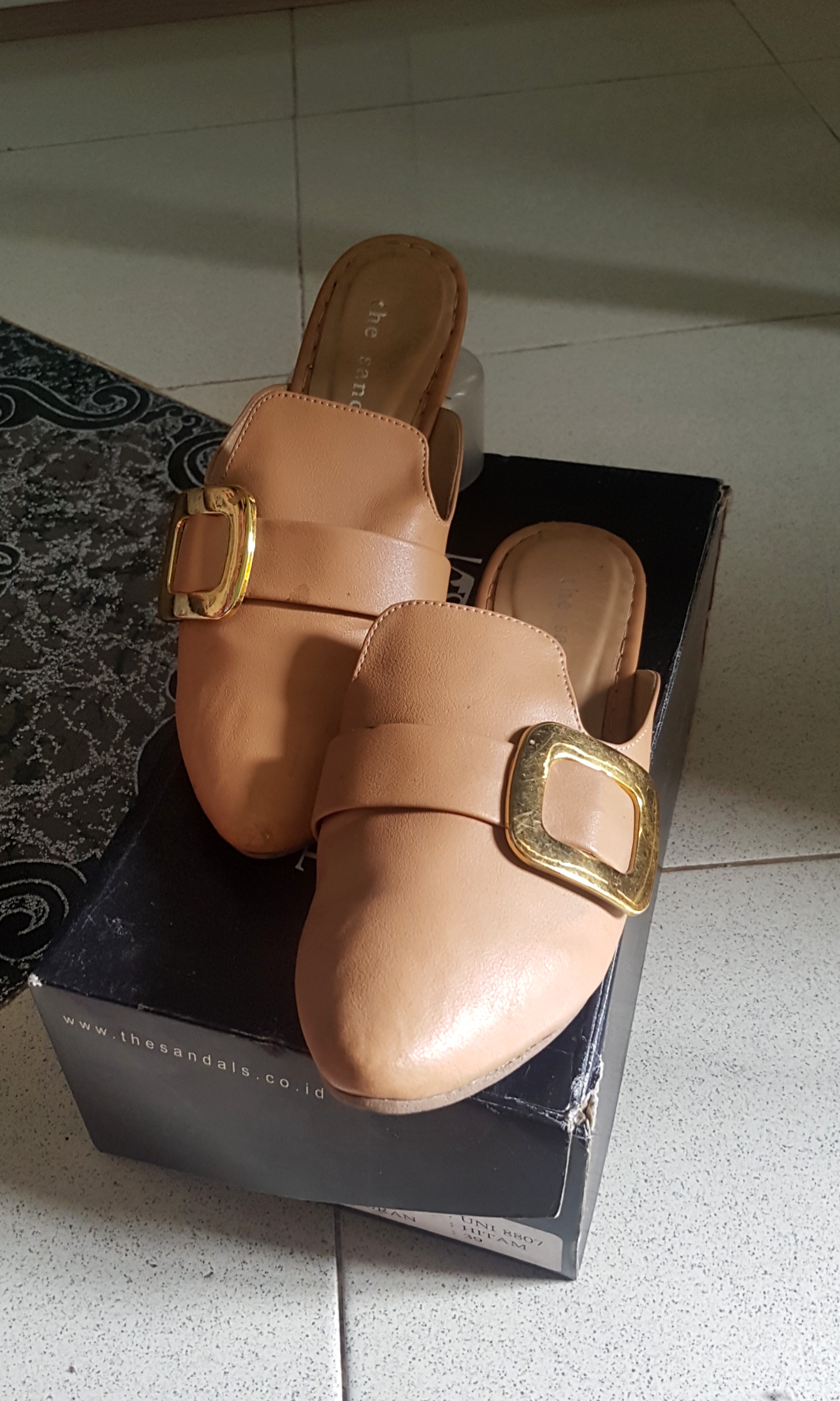 Nude Mules Fesyen Wanita Sepatu Di Carousell