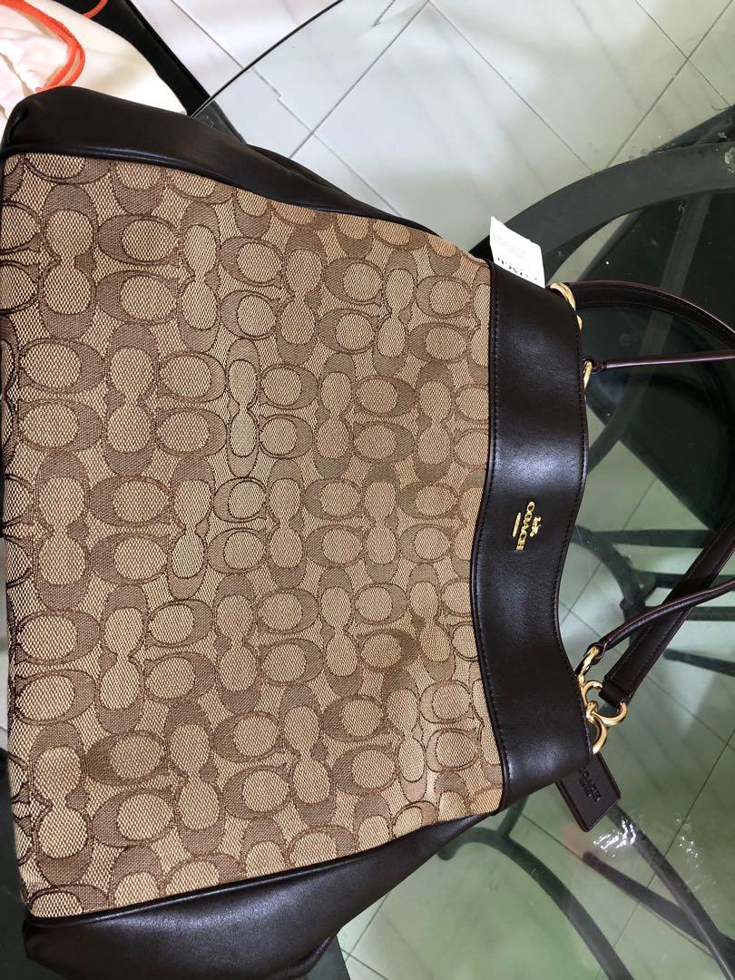 Original Coach New York Shoulder Bag, Luxury, Bags & Wallets on Carousell