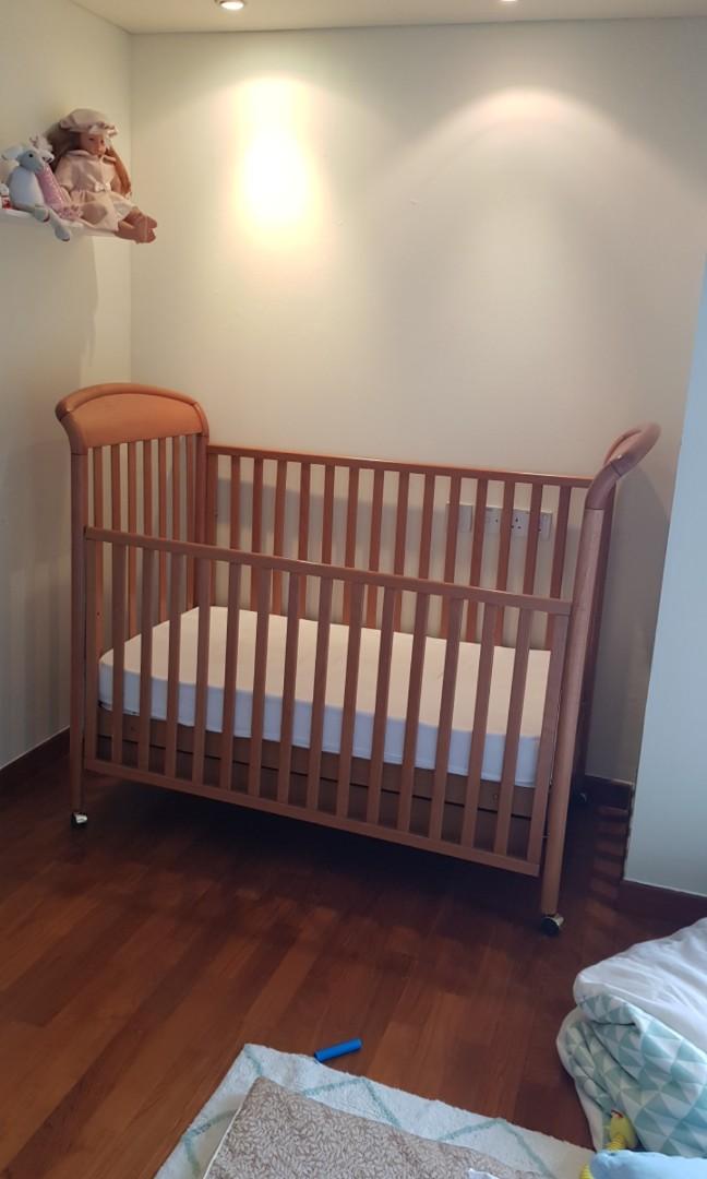 Pali wooden Convertible crib / cot large, Babies & Kids, Baby Nursery
