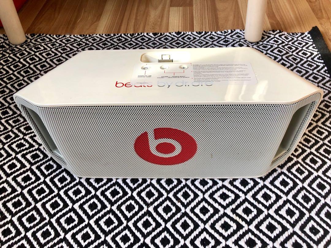 RARE! Monster Beats by Dr. Dre Beatbox Portable Bluetooth Speaker