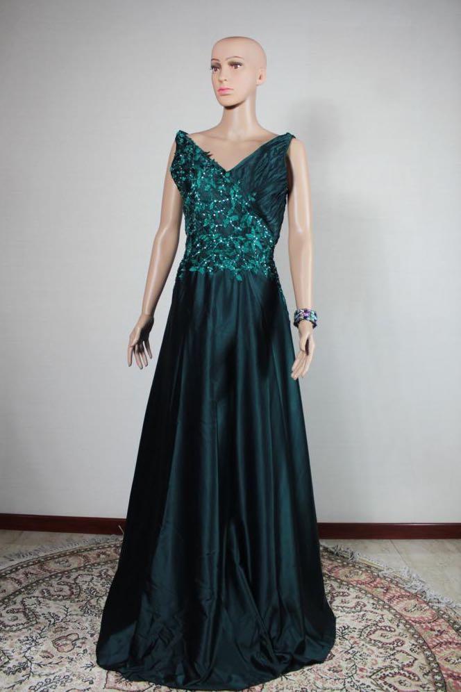 long sleeve ruched bodycon dress