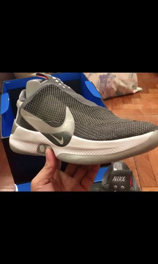 Nike hot sale adapt grey