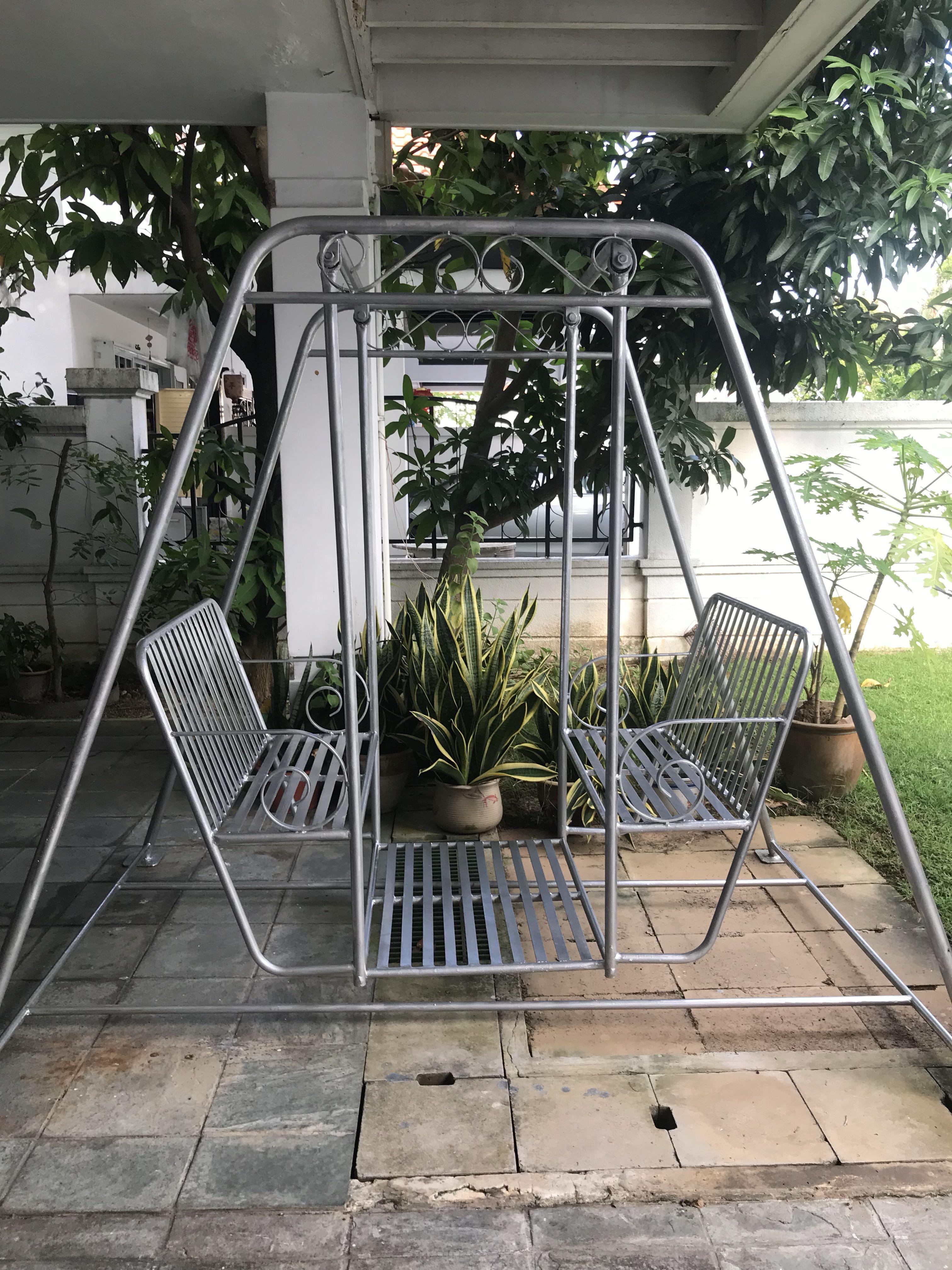 4 seater garden swing shop