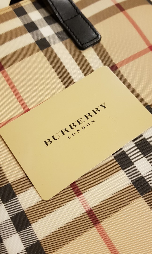 authentic burberry fabric
