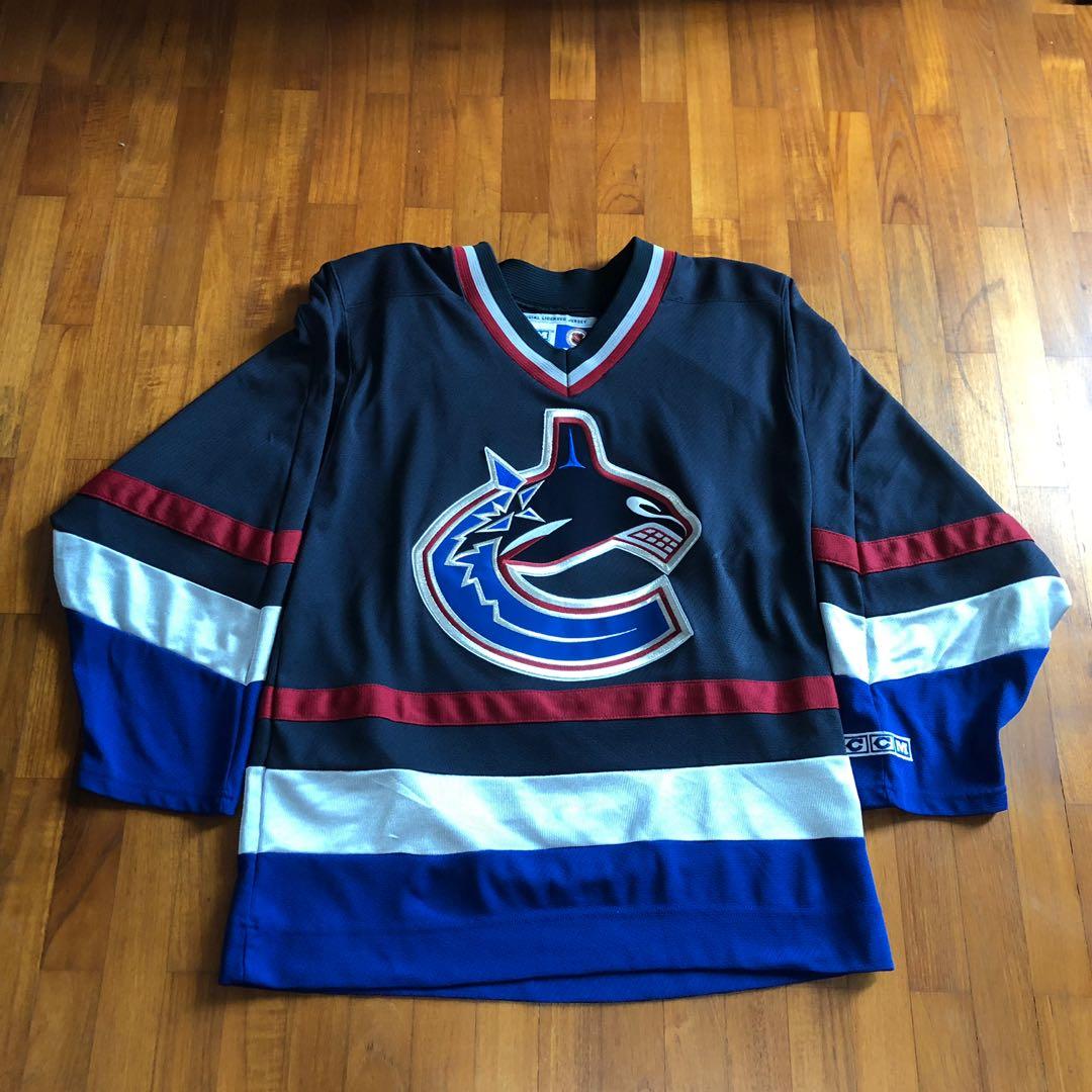 authentic canucks jersey