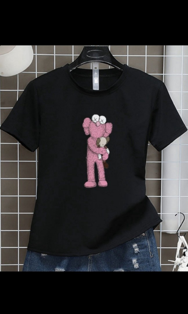Kaws black shirt clearance