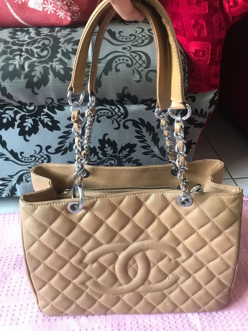 Chanel (replica), Luxury, Bags & Wallets on Carousell
