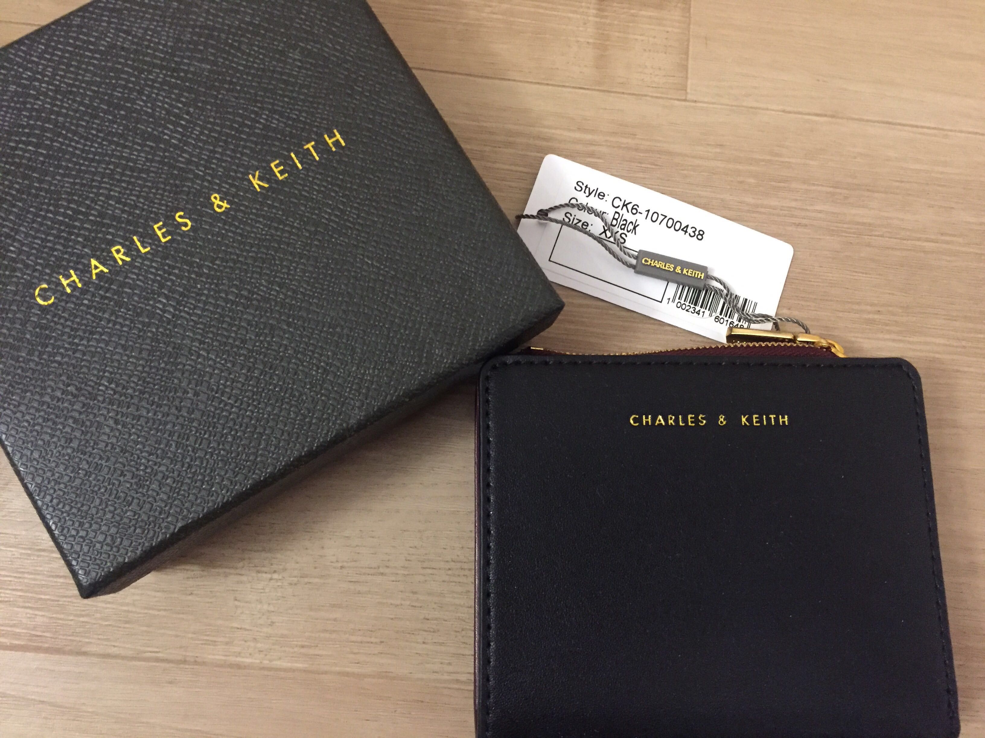 Charles and keith wallet men outlet
