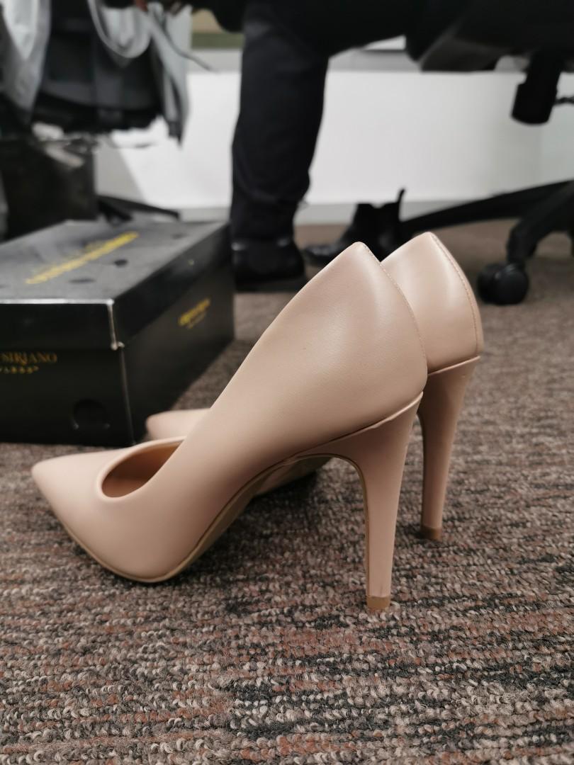 Christian siriano nude heels on sale