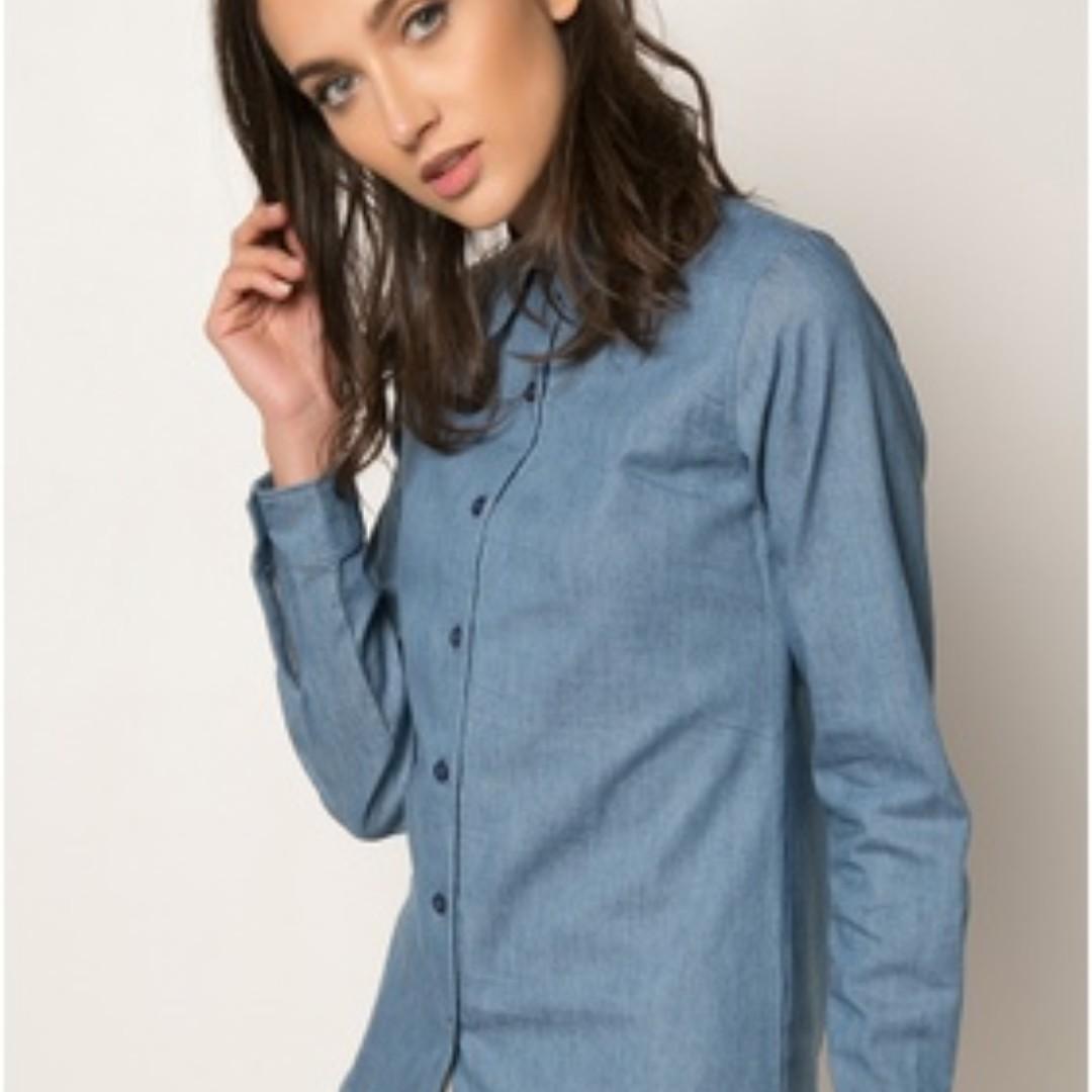 collective.com Denim/Jean Long Sleeves - BNWT (Category: Longsleeves) located in Quezon City. Submitted by freshthreadsmnl (Listing ID 234365353, Image 1). Description: Bought in Zalora for Php 1k+ selling it for Php 280, brand new with tags. No issues..