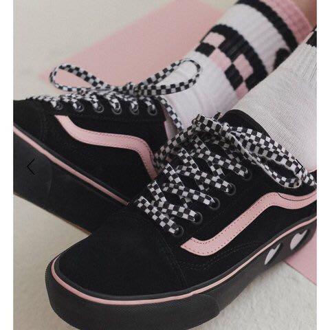 vans shoes with socks