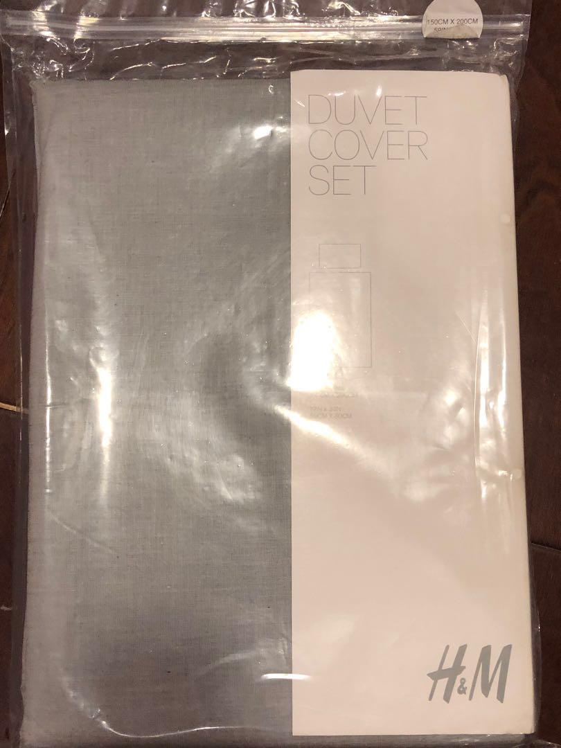 Marked Down H M Duvet Set On Carousell