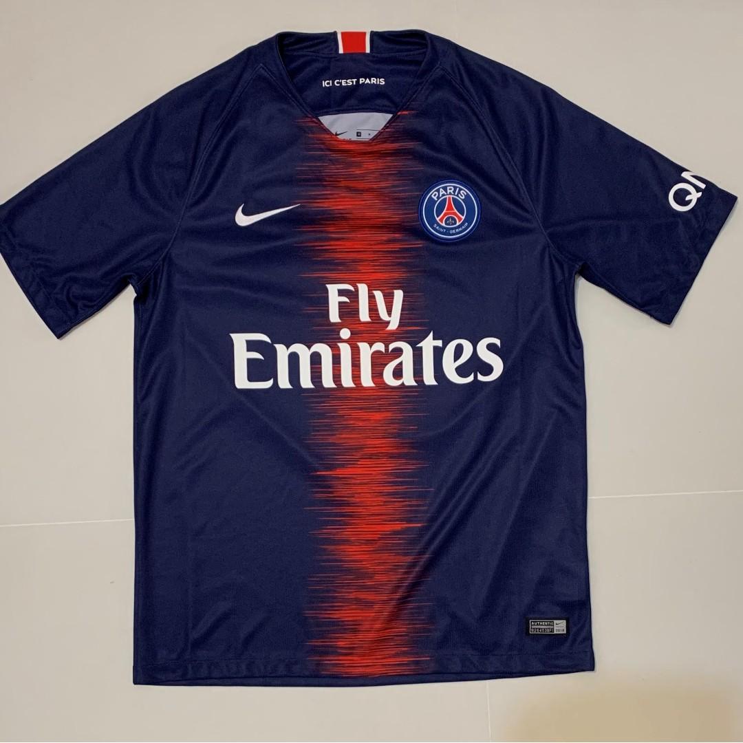 NIKE Men s 2018 19 Paris Saint Germain Football Shirt Men s