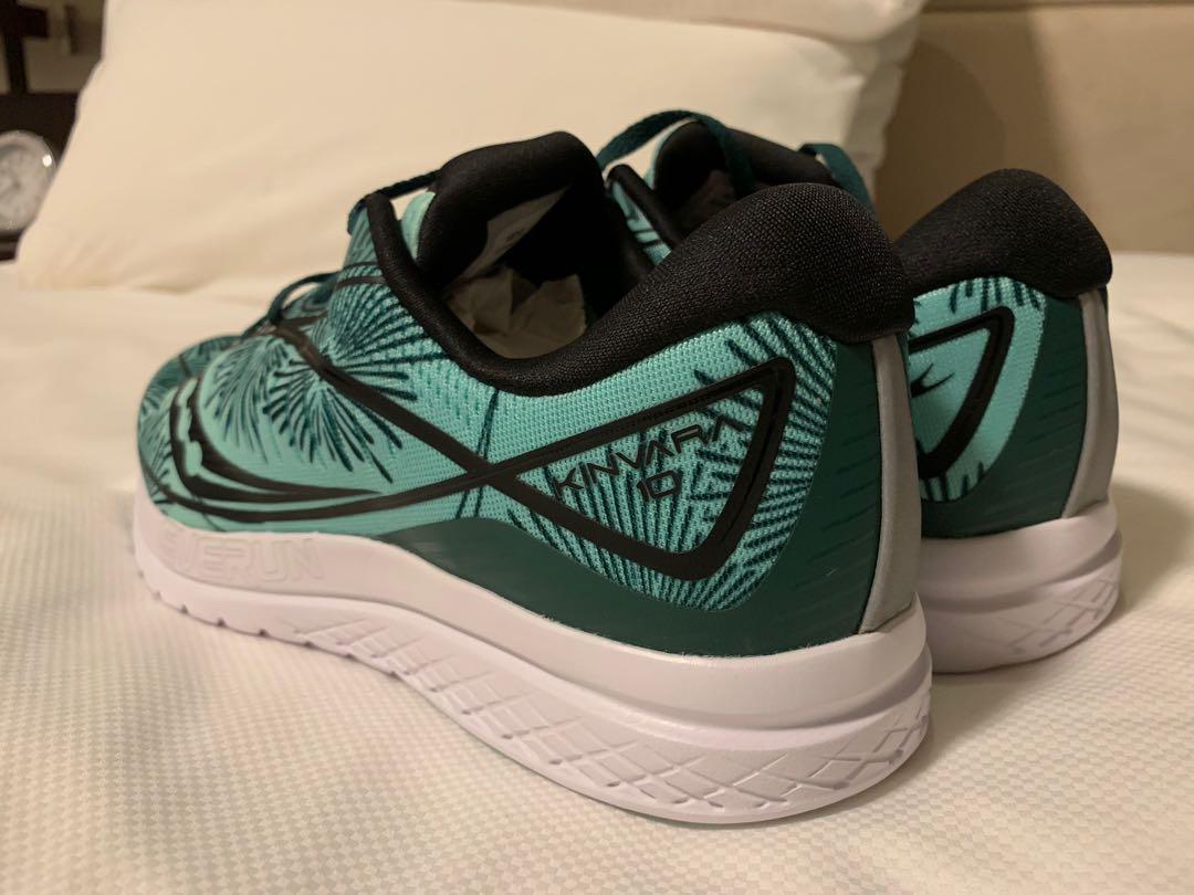 US10 Saucony Kinvara 10 Tokyo mara edt Men s Fashion Activewear on Carousell