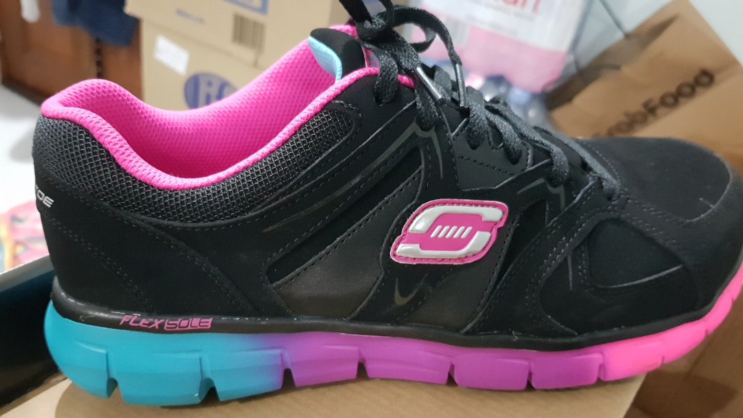 skechers womens safety shoes