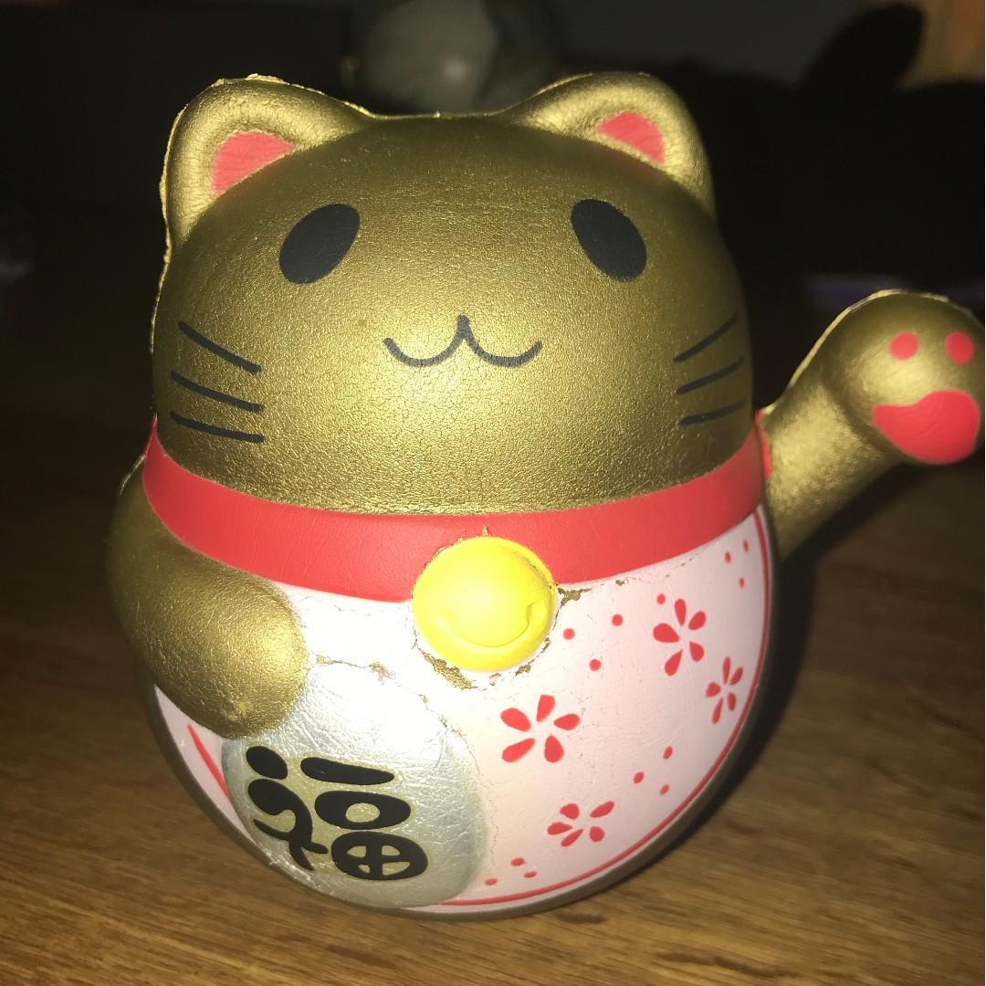 lucky cat squishy