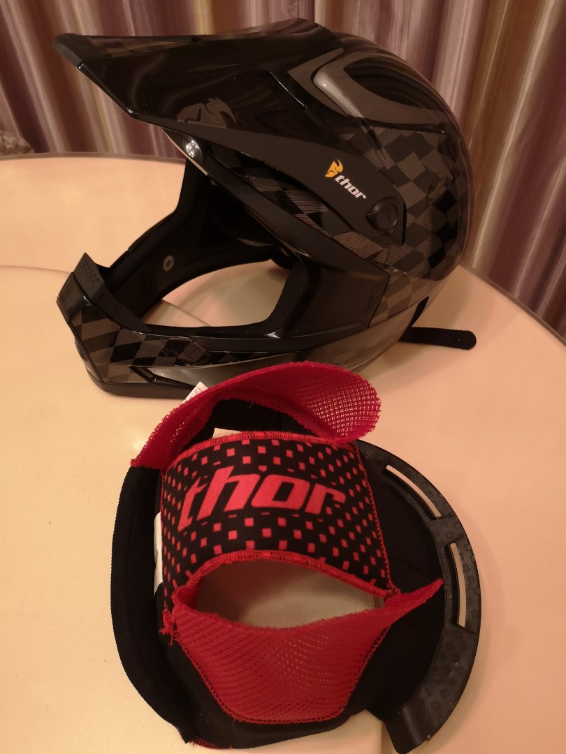 Thor quadrant 2 helmet outlet