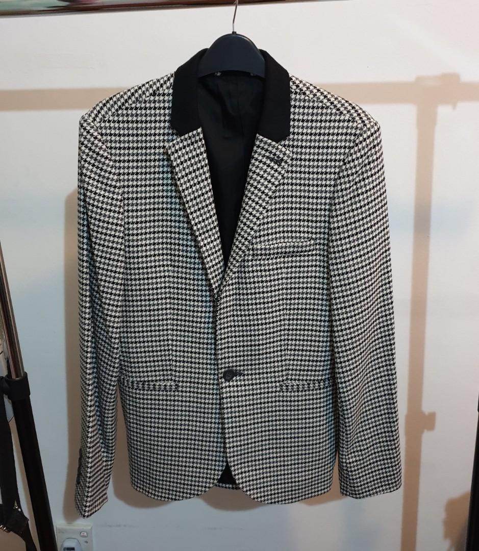 Topman Houndstooth Blazer Men s Fashion Coats Jackets and Outerwear on Carousell