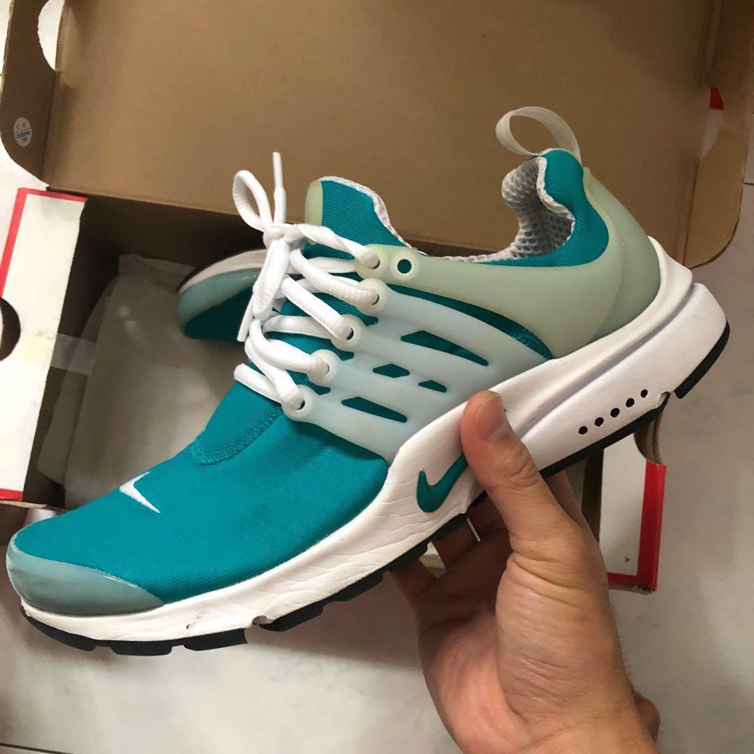 teal nike presto