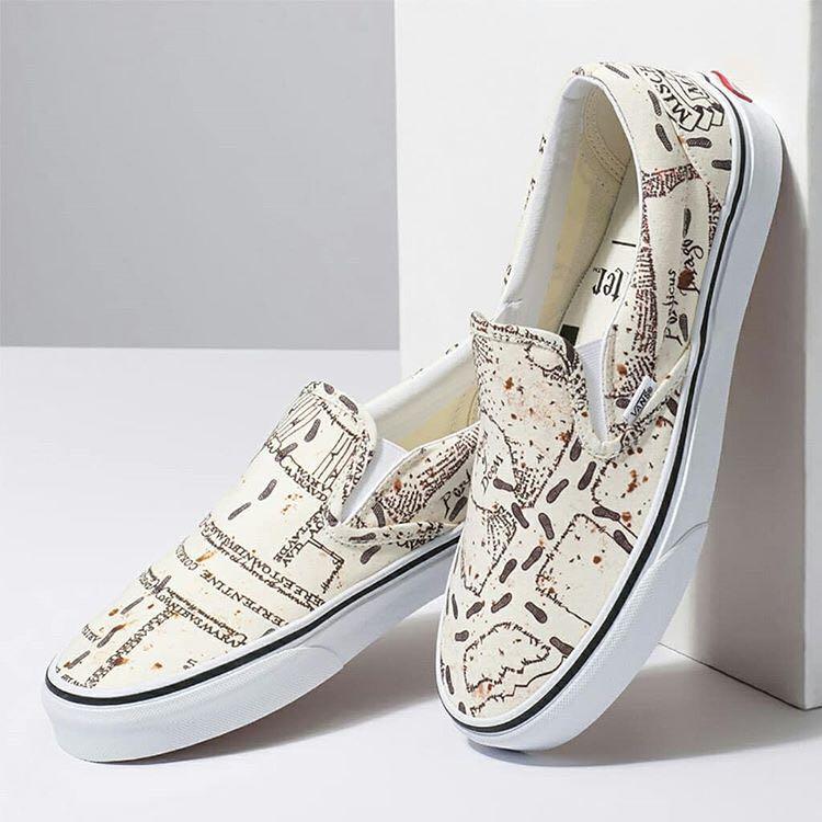 Vans X Harry Potter Maraudersmap Slipon Bnib Ori Fesyen Pria Sepatu Sneakers Di Carousell